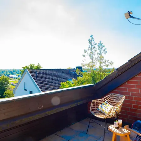Hillside View Apartment